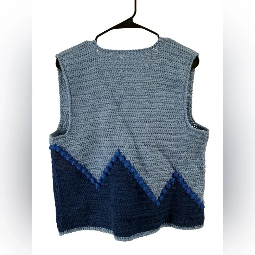 Hand knit blue cardigan sweater vest two toned - Picture 2 of 4